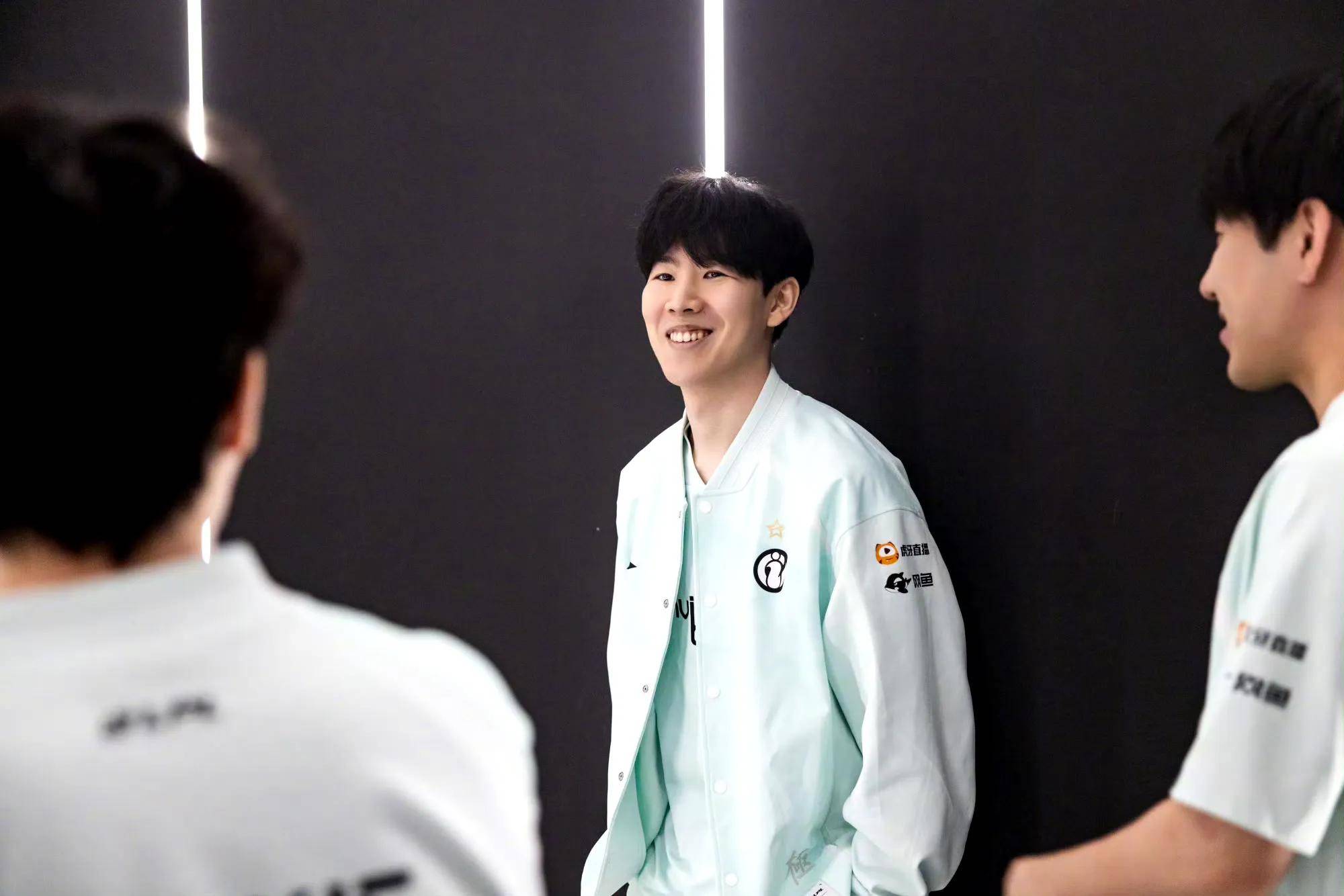 访时坦言 访时坦言