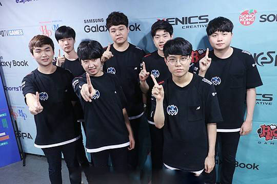 的控制位与 的控制位与